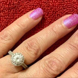 Beautiful Cz ring.